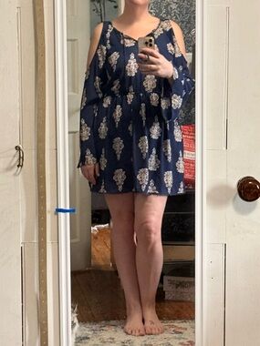 ⭐ Target Brand Navy Floral Cut‑Out Shoulder Dress in Size XL ⭐